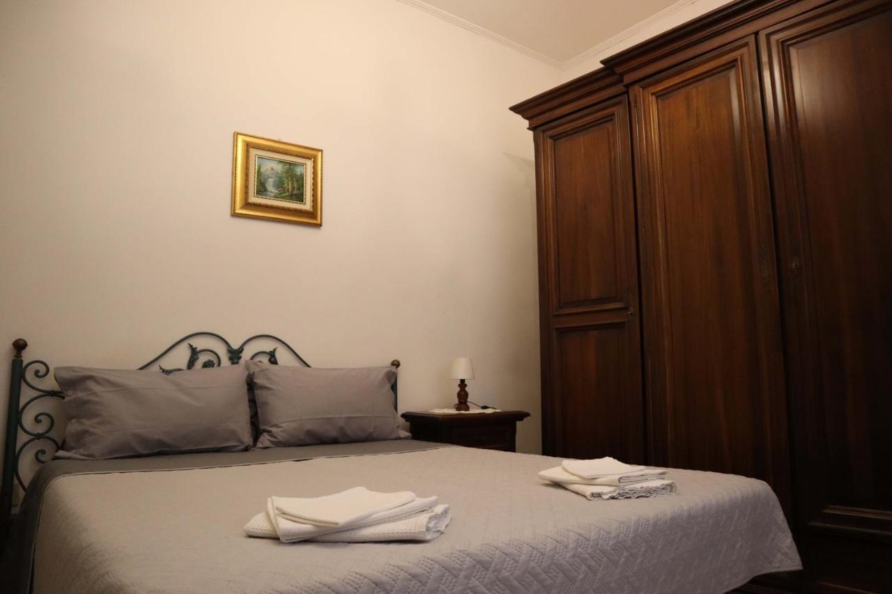 Storia Di Sofia Apartamento Nápoles Exterior foto